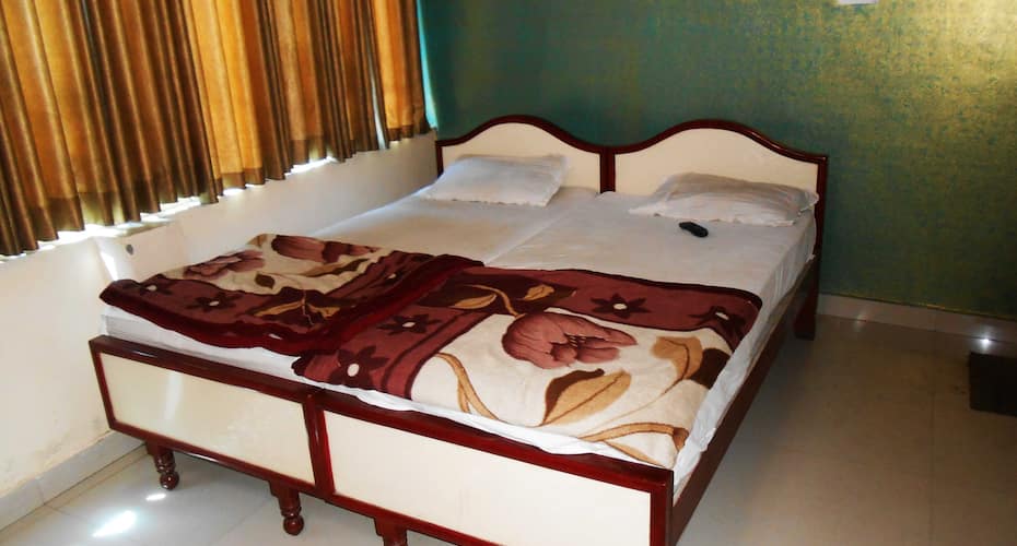 Hotel Guru Gayatri, Banswara 3